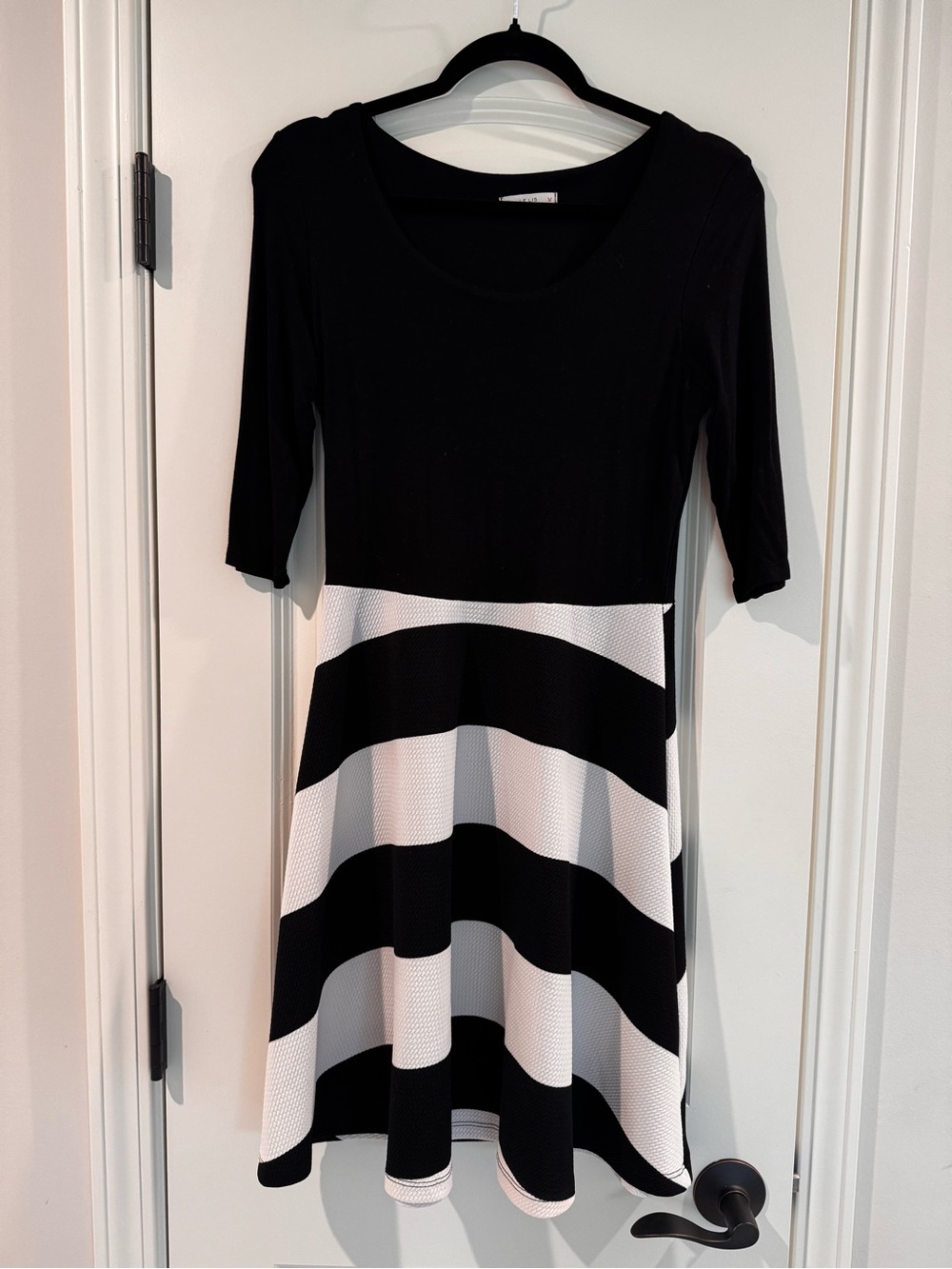 Le Lis Stitchfix black white dress